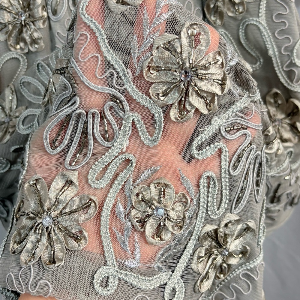 Y2K Sue Wong Floral Embroidered Mini Dress in Taupe - Picture 8 of 12